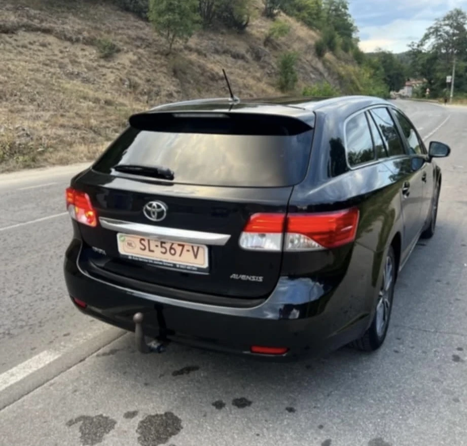 Toyota Avensis  - изображение 4