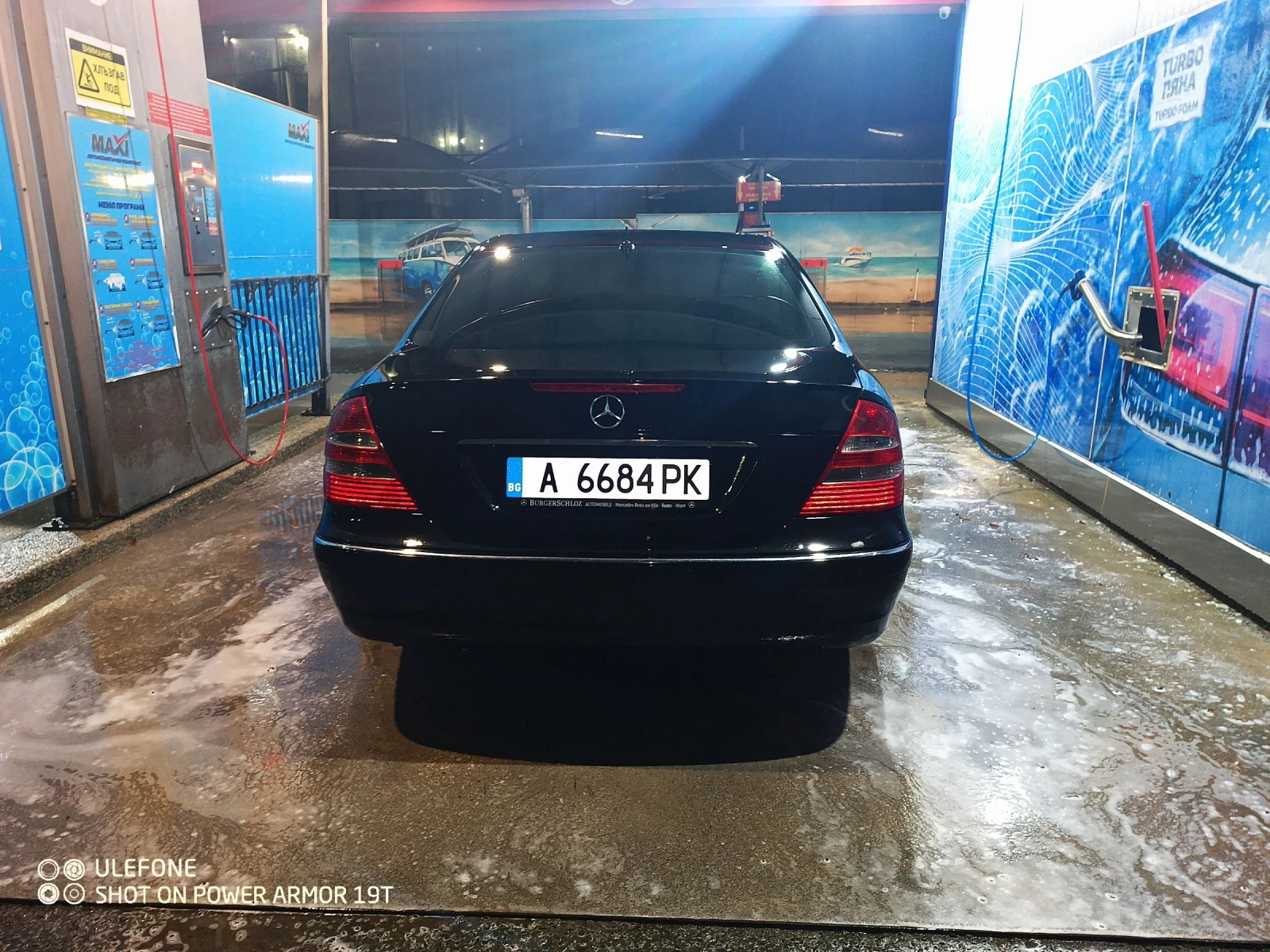 Mercedes-Benz E 220  - изображение 4