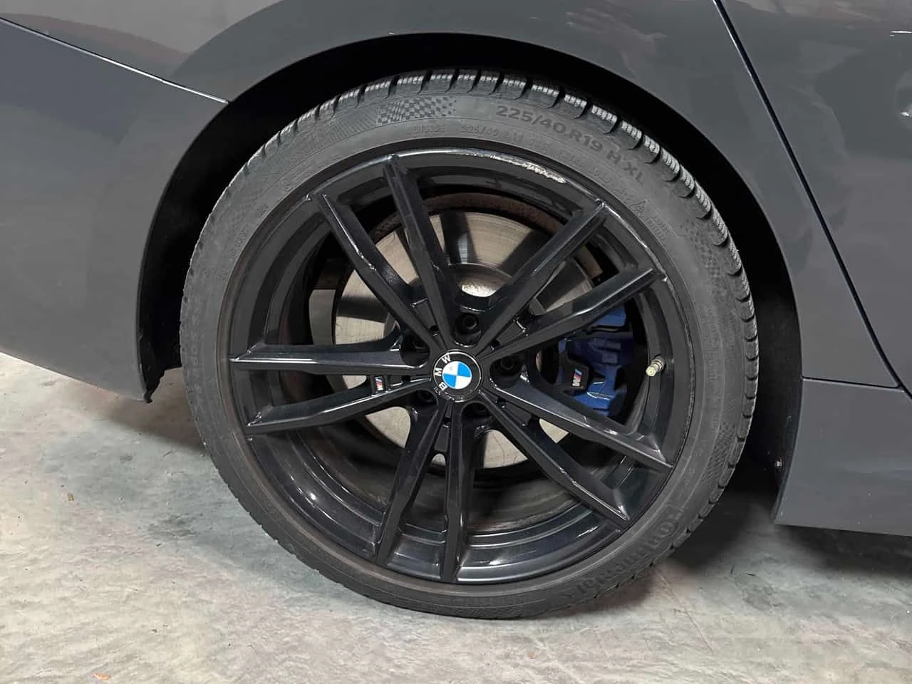 BMW 330 i xDrive/CARFAX/ШИБИДАХ/ПОДГРЕВИ, снимка 6 - Автомобили и джипове - 53956370