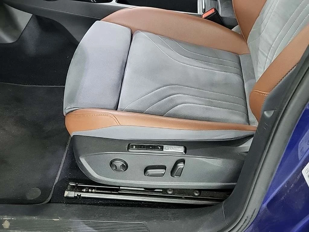 VW ID.4 1st Edition PRO, снимка 9 - Автомобили и джипове - 54311746