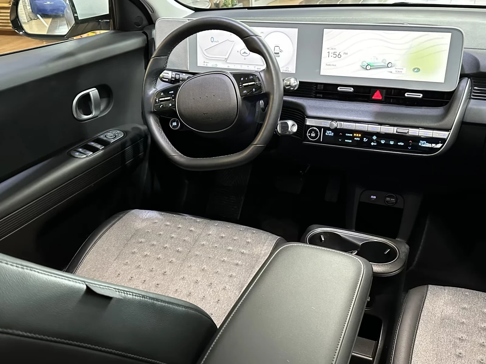 Hyundai Ioniq 5 77.4KW* 325H.P.* AWD* ГАРАНЦИЯ, снимка 5 - Автомобили и джипове - 54543002