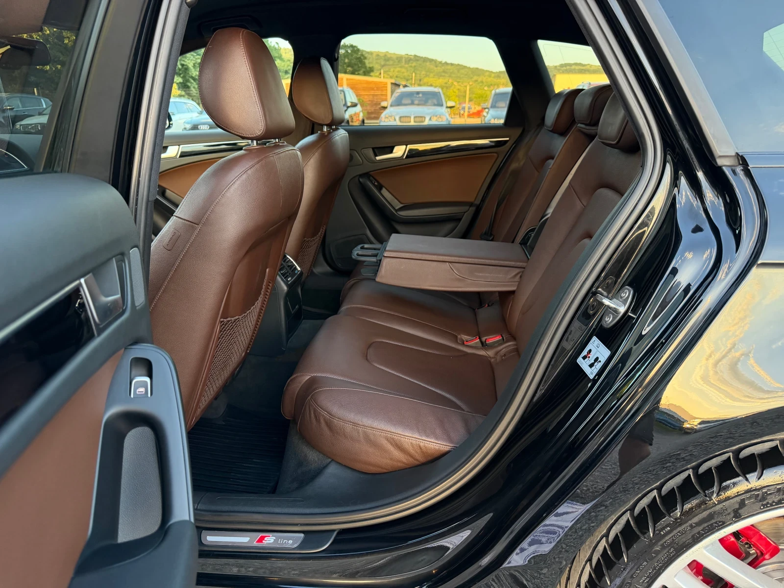 Audi A4 2.0TDi 177 * Дистроник* * Quattto* * Обдухване* , снимка 15 - Автомобили и джипове - 54731130