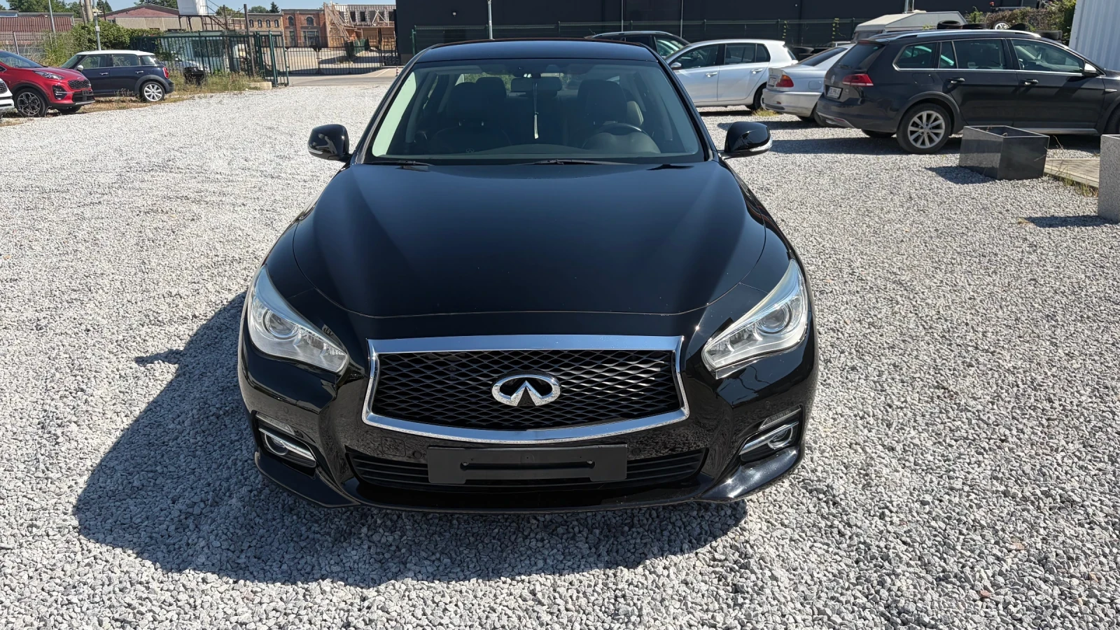 Infiniti Q50 2.2CDI-170k.c.