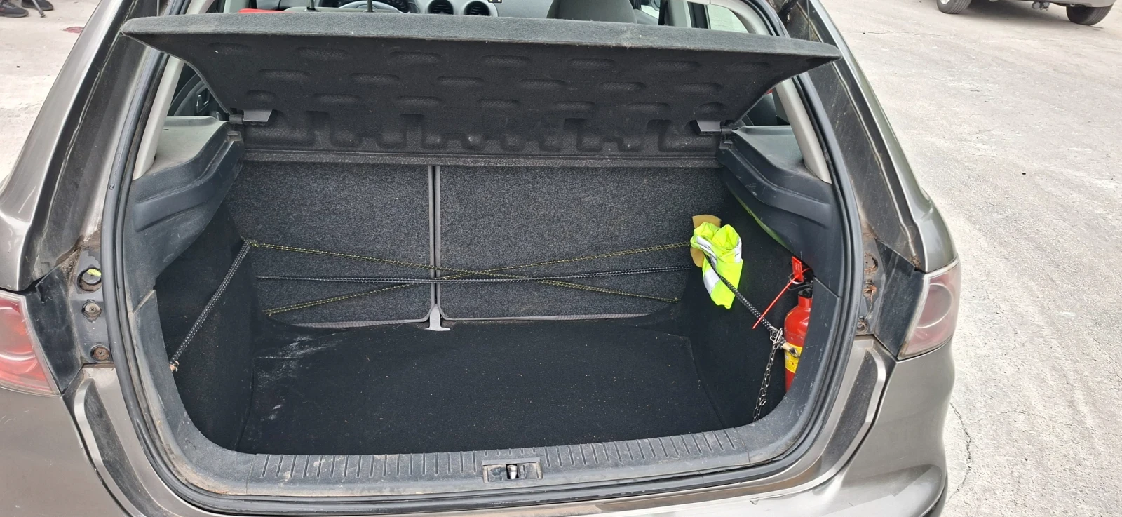 Seat Ibiza, снимка 6 - Автомобили и джипове - 55672842