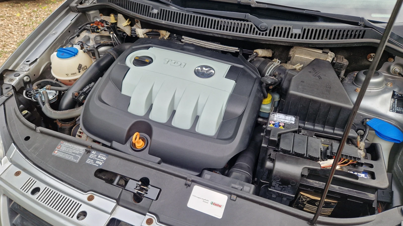 VW Polo 1.9TDI 101 к.с, снимка 16 - Автомобили и джипове - 55957461