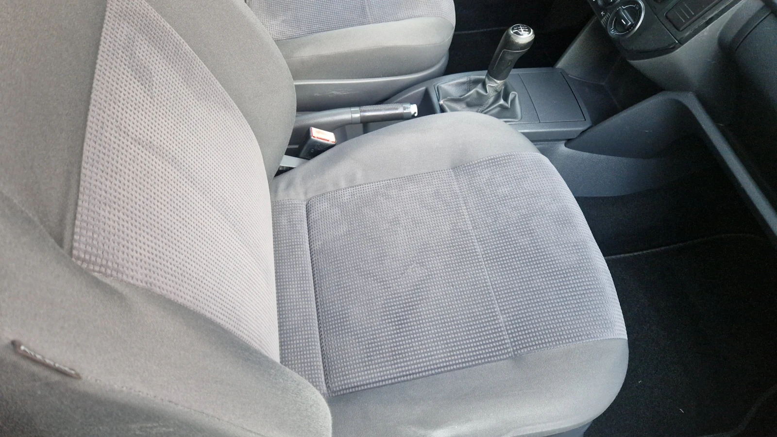 VW Polo 1.9TDI 101 к.с, снимка 11 - Автомобили и джипове - 55957461
