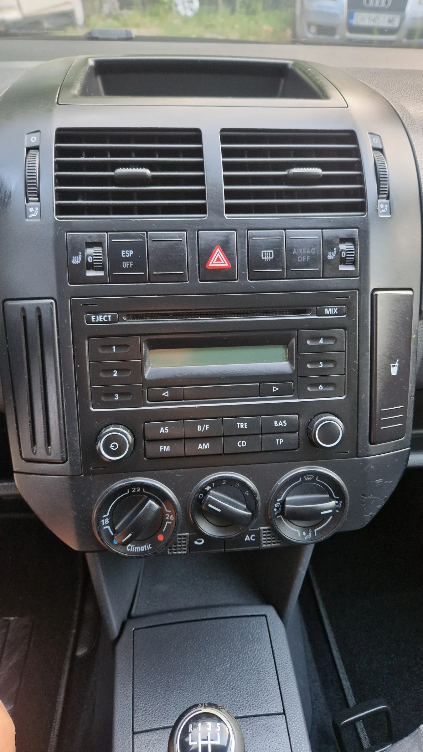 VW Polo 1.9TDI 101 к.с, снимка 9 - Автомобили и джипове - 55957461