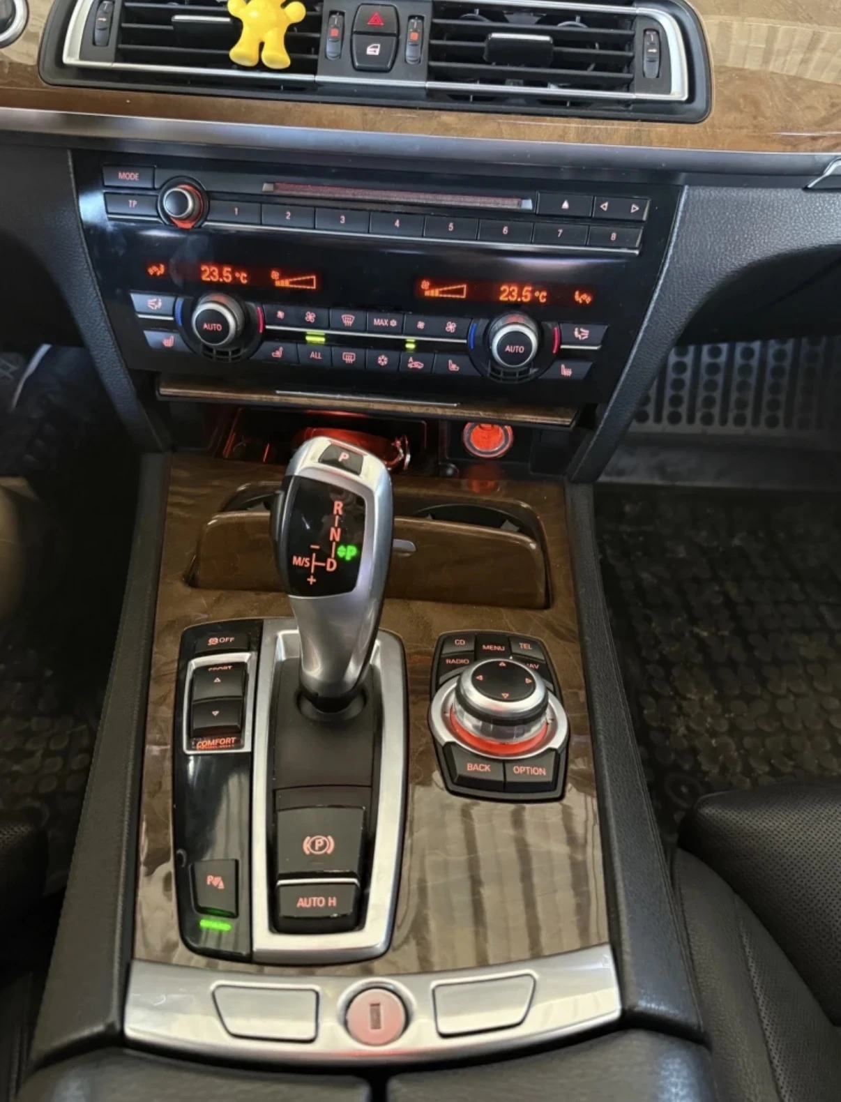 BMW 730, снимка 7 - Автомобили и джипове - 56163543