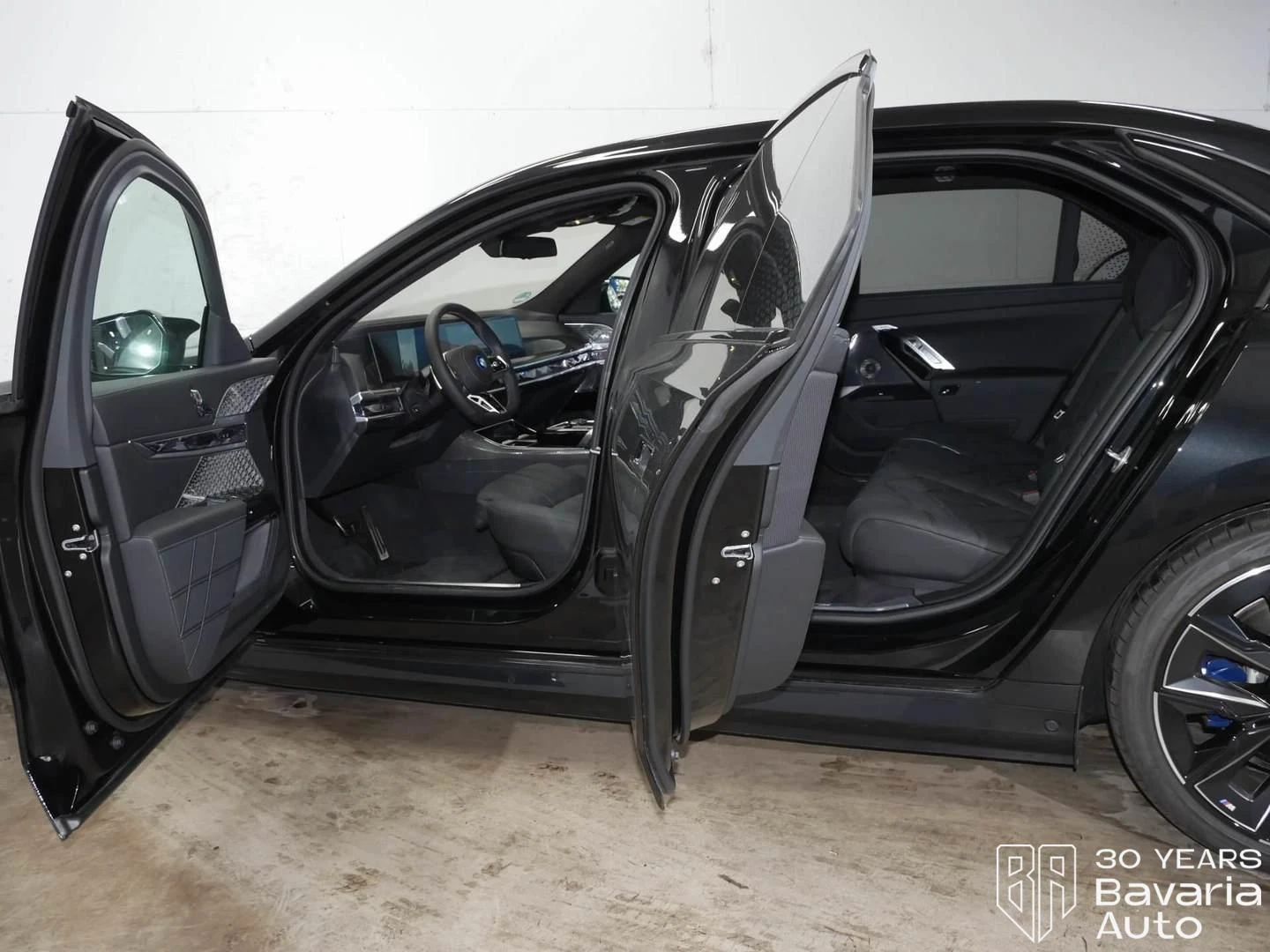 BMW i7 M70 xDrive M Sport PRO, снимка 5 - Автомобили и джипове - 56235263