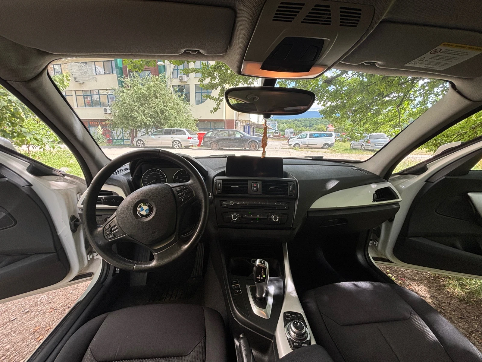 BMW 118, снимка 7 - Автомобили и джипове - 56322395