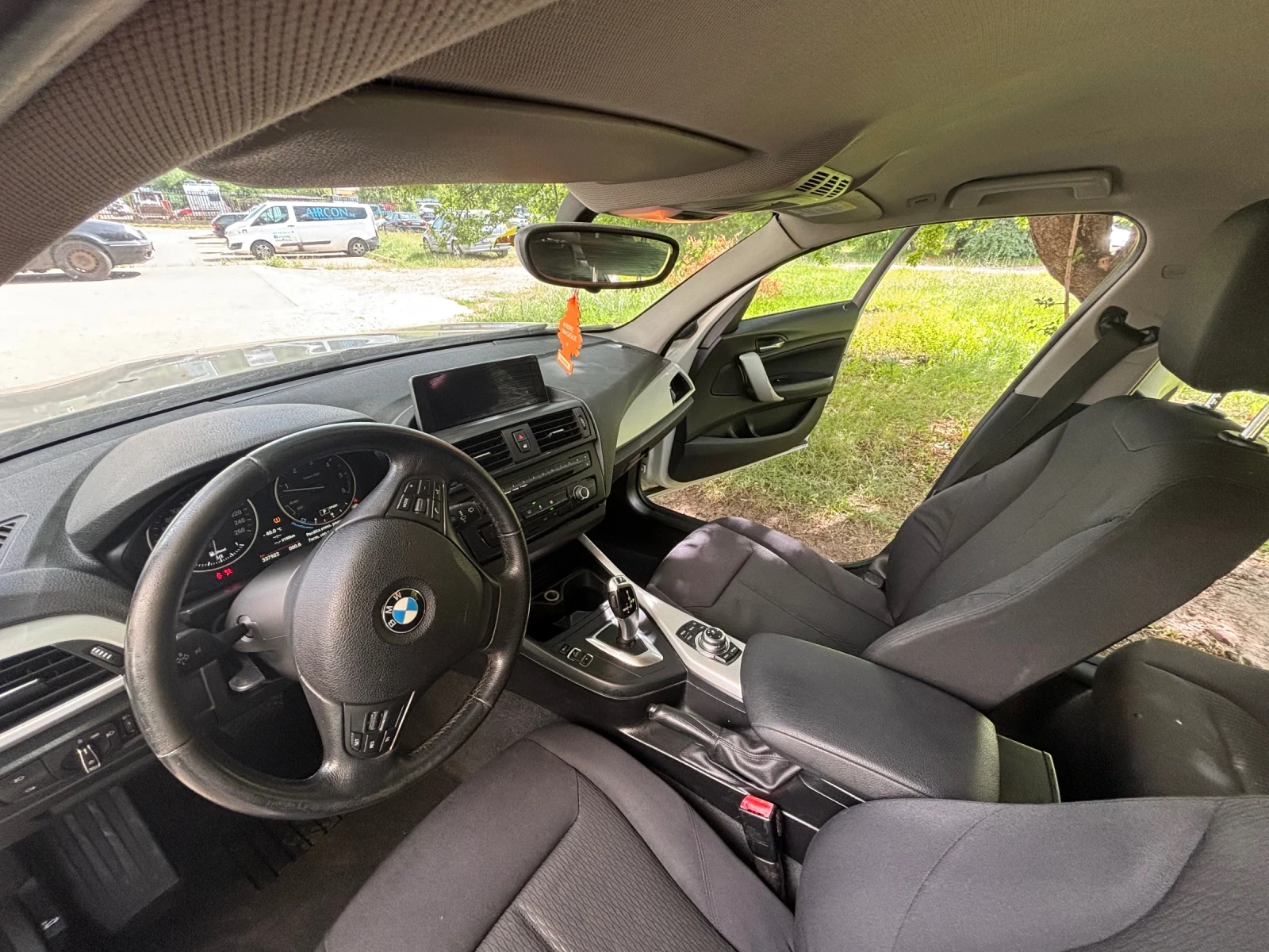 BMW 118, снимка 4 - Автомобили и джипове - 56322395