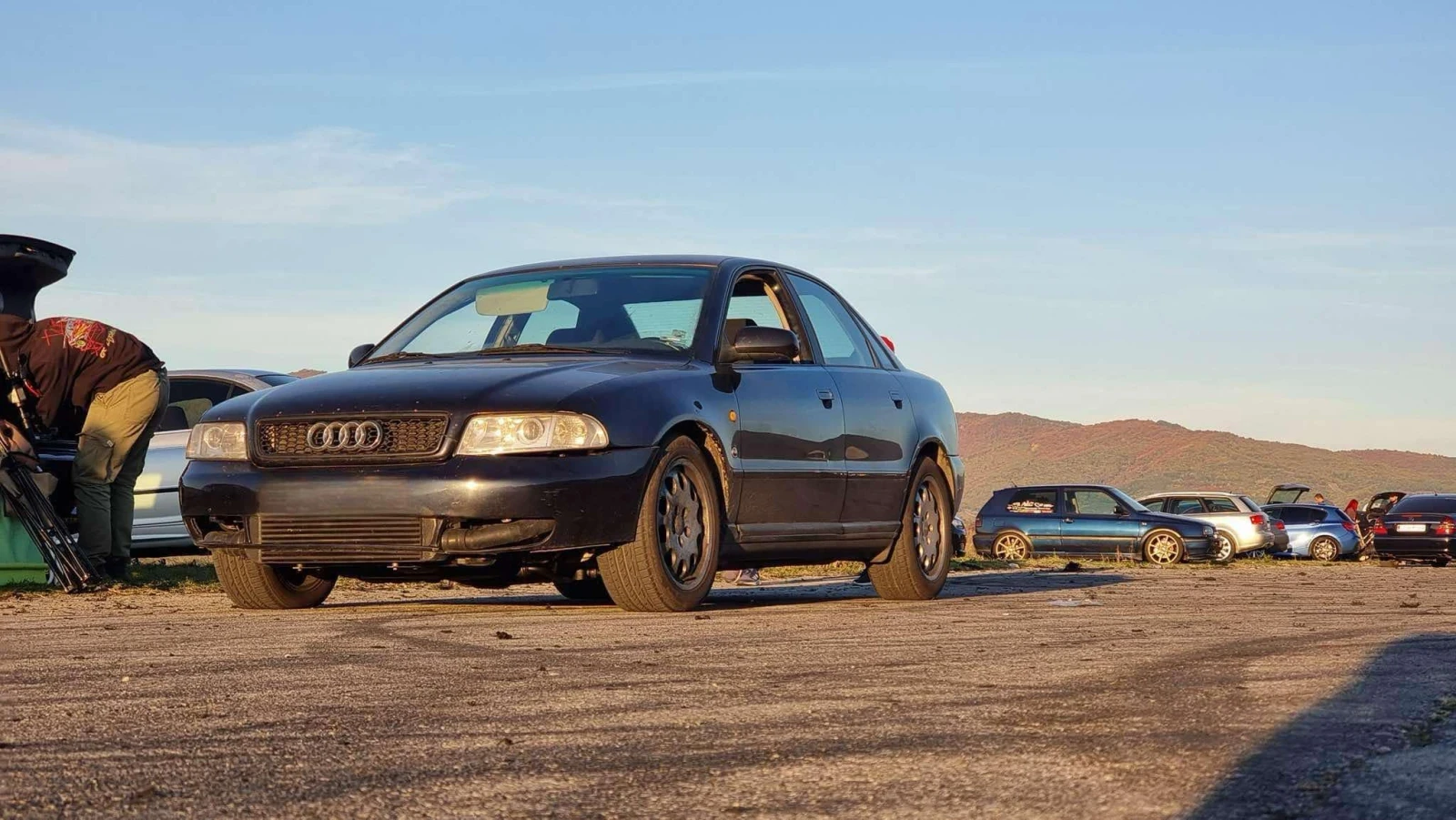 Audi A4 1.8т, снимка 2 - Автомобили и джипове - 56328898
