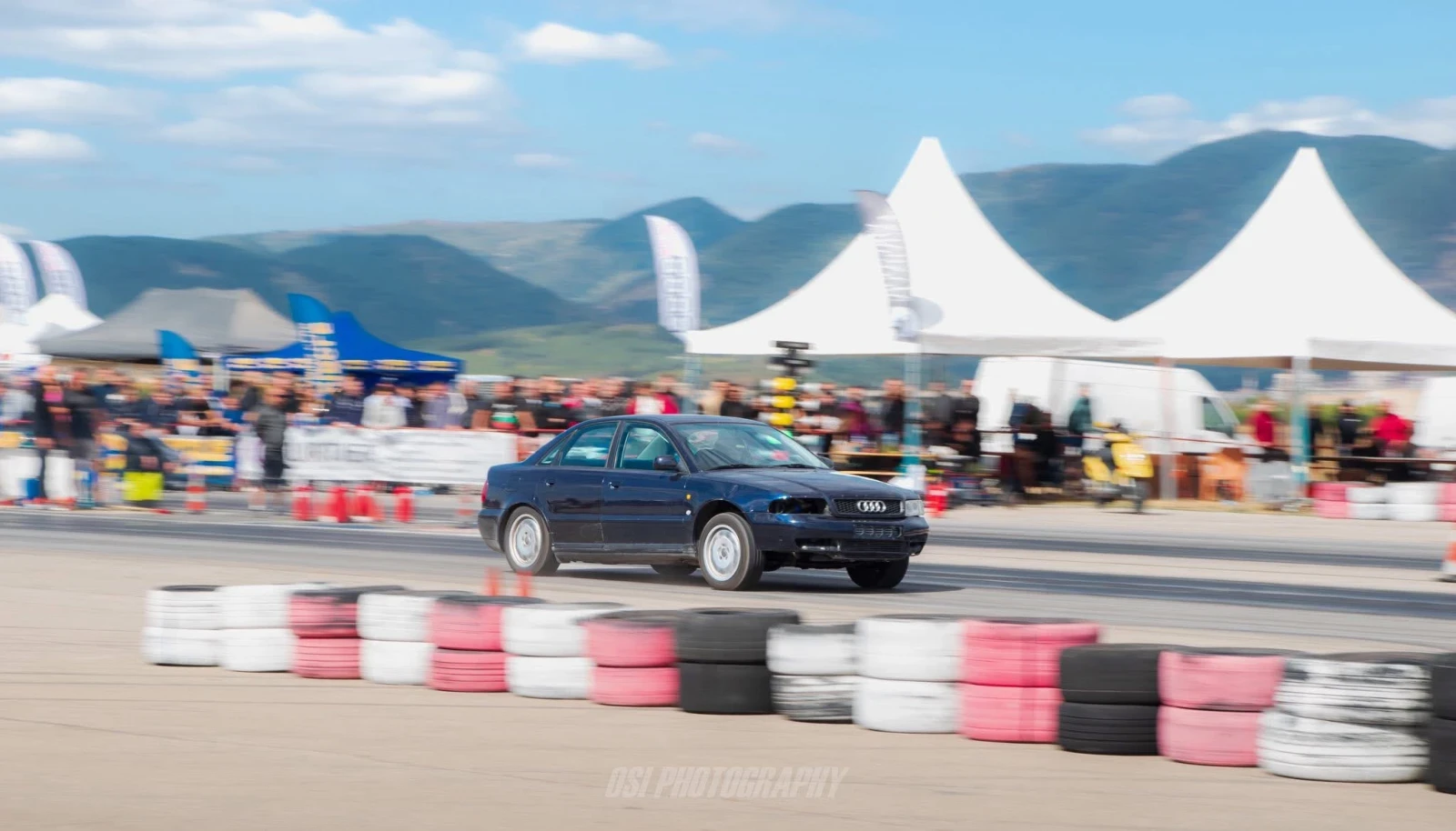 Audi A4 1.8т, снимка 5 - Автомобили и джипове - 56328898