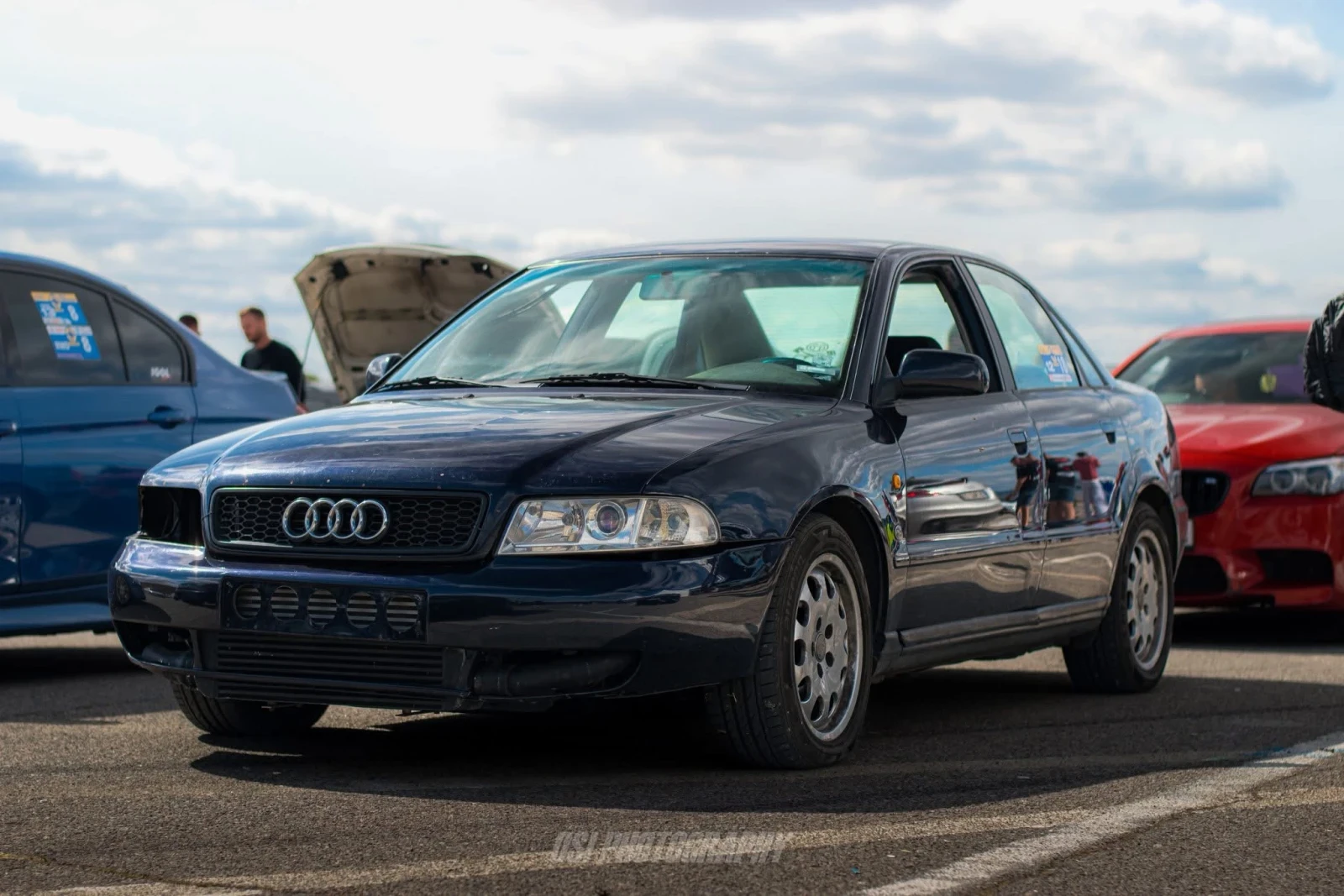 Audi A4 1.8т, снимка 6 - Автомобили и джипове - 56328898