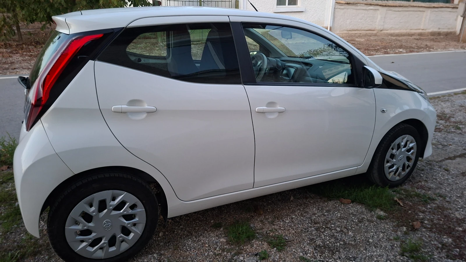 Toyota Aygo KGB40L-AHMGKW Facelift  | Mobile.bg � ����������� 8