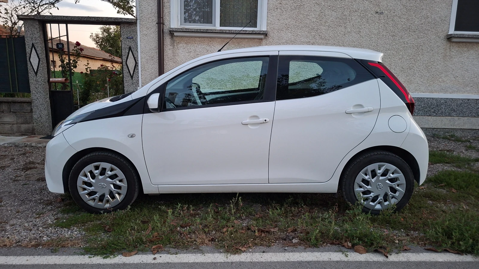 Toyota Aygo KGB40L-AHMGKW Facelift  | Mobile.bg � ����������� 4