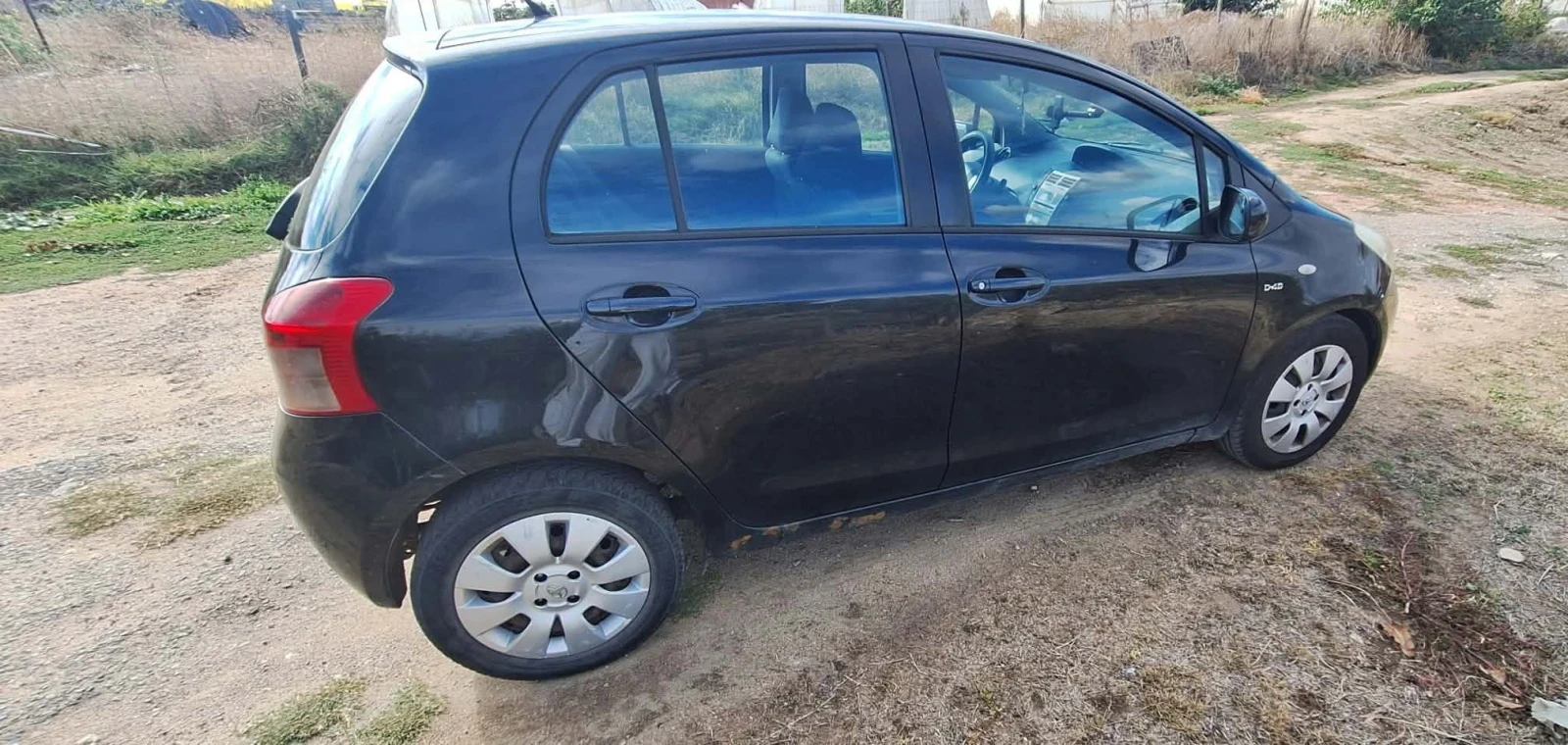 Toyota Yaris, снимка 6 - Автомобили и джипове - 56553864