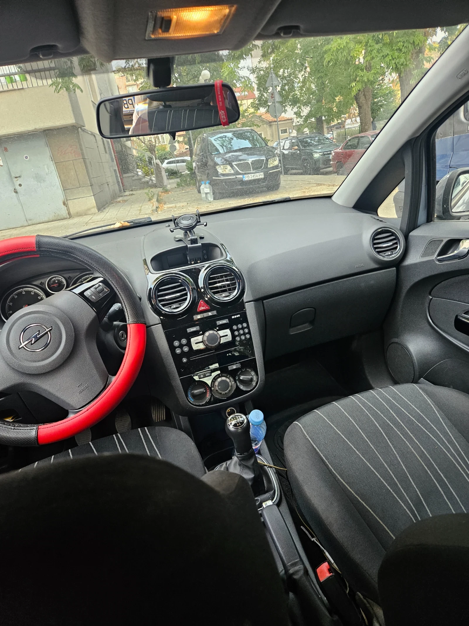 Opel Corsa, снимка 5 - Автомобили и джипове - 56724403