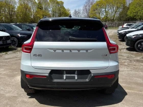 Volvo XC40 * R Design * АВТОКРЕДИТ БЕЗ ПЪРВОНАЧАЛНА ВНОСКА* , снимка 4