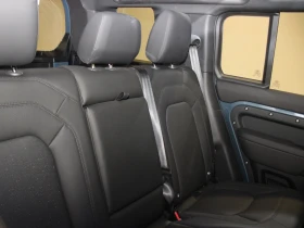 Land Rover Defender 110 D300 X-Dynamic SE, снимка 10