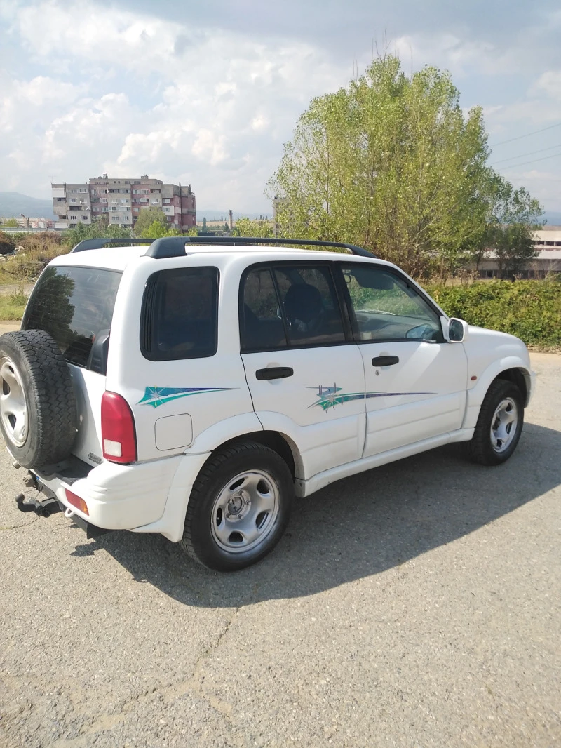 Suzuki Grand vitara, снимка 4 - Автомобили и джипове - 47107251