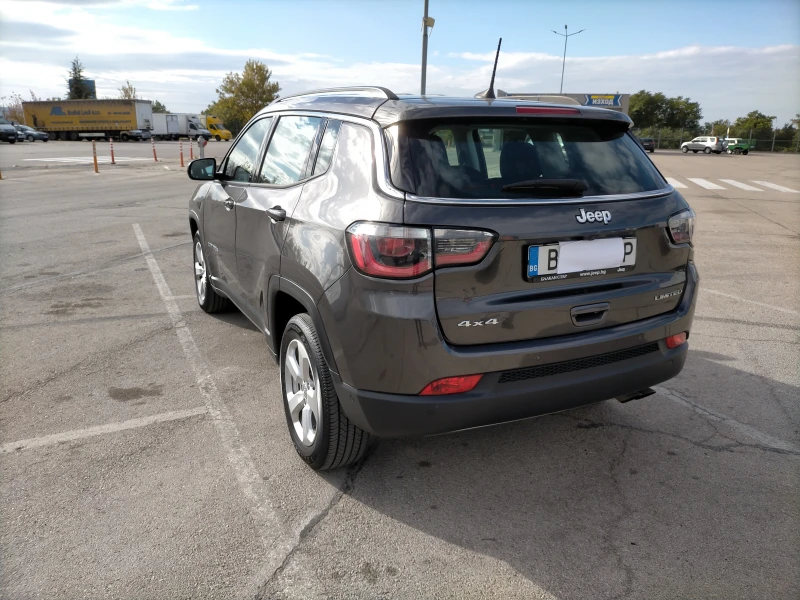 Jeep Compass, снимка 2 - Автомобили и джипове - 48040613