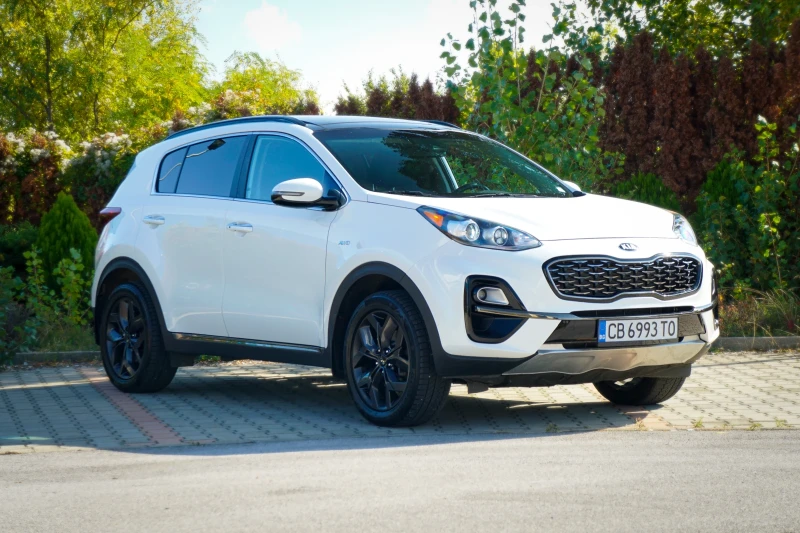 Kia Sportage Kia Sportage 2.4 бензин, автоматик, 2022 г. Каско