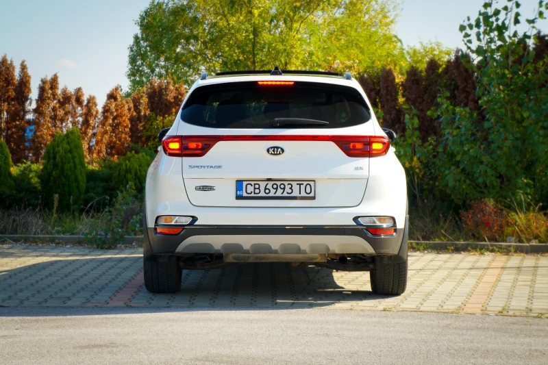 Kia Sportage Kia Sportage 2.4 бензин, автоматик, 2022 г. Каско, снимка 5 - Автомобили и джипове - 52642162