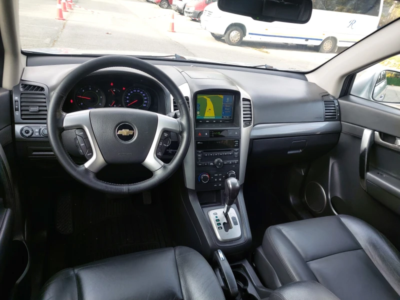 Chevrolet Captiva 2, 0d 150ps 4x4 КОЖА, снимка 6 - Автомобили и джипове - 52130961