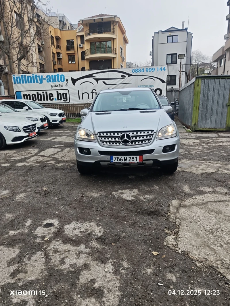 Mercedes-Benz ML 320 ПОДГРЕВ, НАВИ, ПАРКТРОНИК, ФУЛ! , снимка 2 - Автомобили и джипове - 52654976