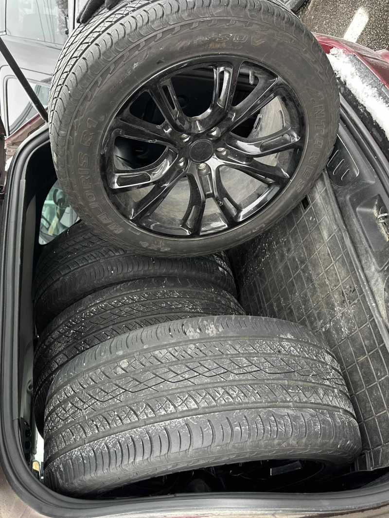 Jeep Grand cherokee * SRT8* CARFAX * БЕЗ ПЪРВОНАЧАЛНА ВНОСКА, снимка 12 - Автомобили и джипове - 52791870