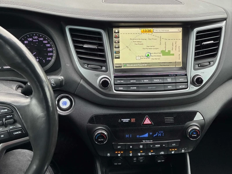 Hyundai Tucson * Ultimate * CARFAX * БЕЗ ПЪРВОНАЧАЛНА ВНОСКА, снимка 9 - Автомобили и джипове - 52941012