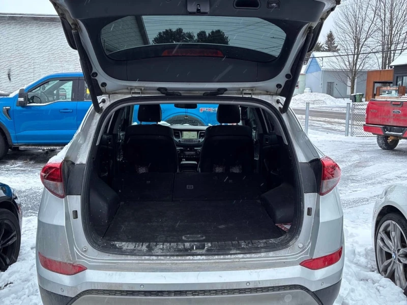 Hyundai Tucson * Ultimate * CARFAX * БЕЗ ПЪРВОНАЧАЛНА ВНОСКА, снимка 14 - Автомобили и джипове - 52941012