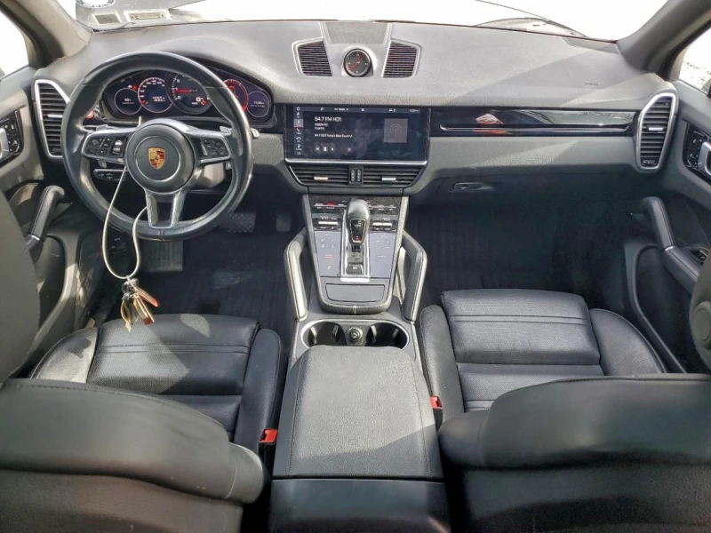 Porsche Cayenne, снимка 8 - Автомобили и джипове - 53058727