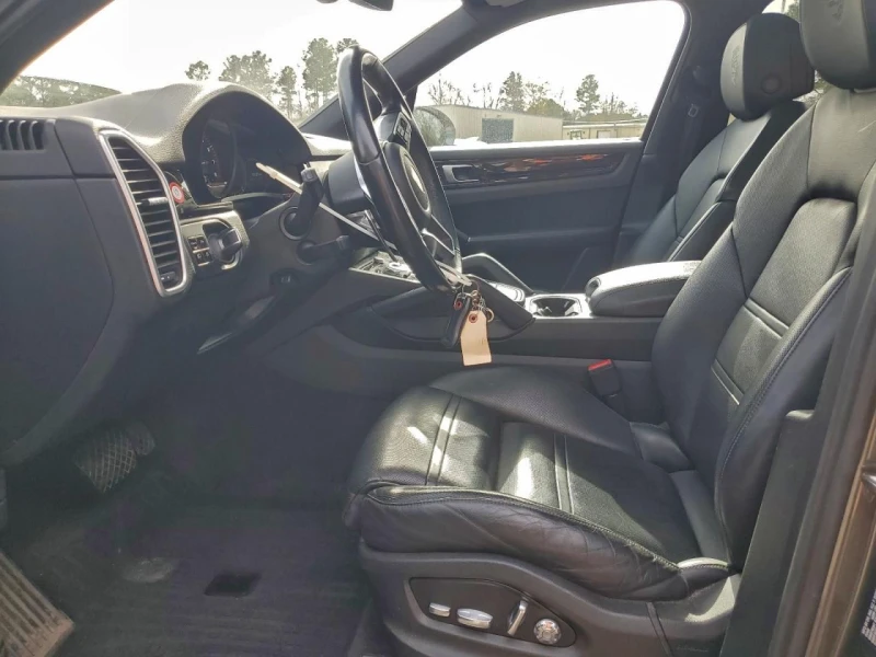 Porsche Cayenne, снимка 7 - Автомобили и джипове - 53058727