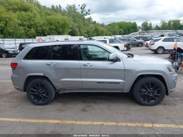 Jeep Grand cherokee ALTITUDE* EDITION* 3.6* V6* 8ZF* ПОДГРЕВ* КАМЕРА*  - изображение 5