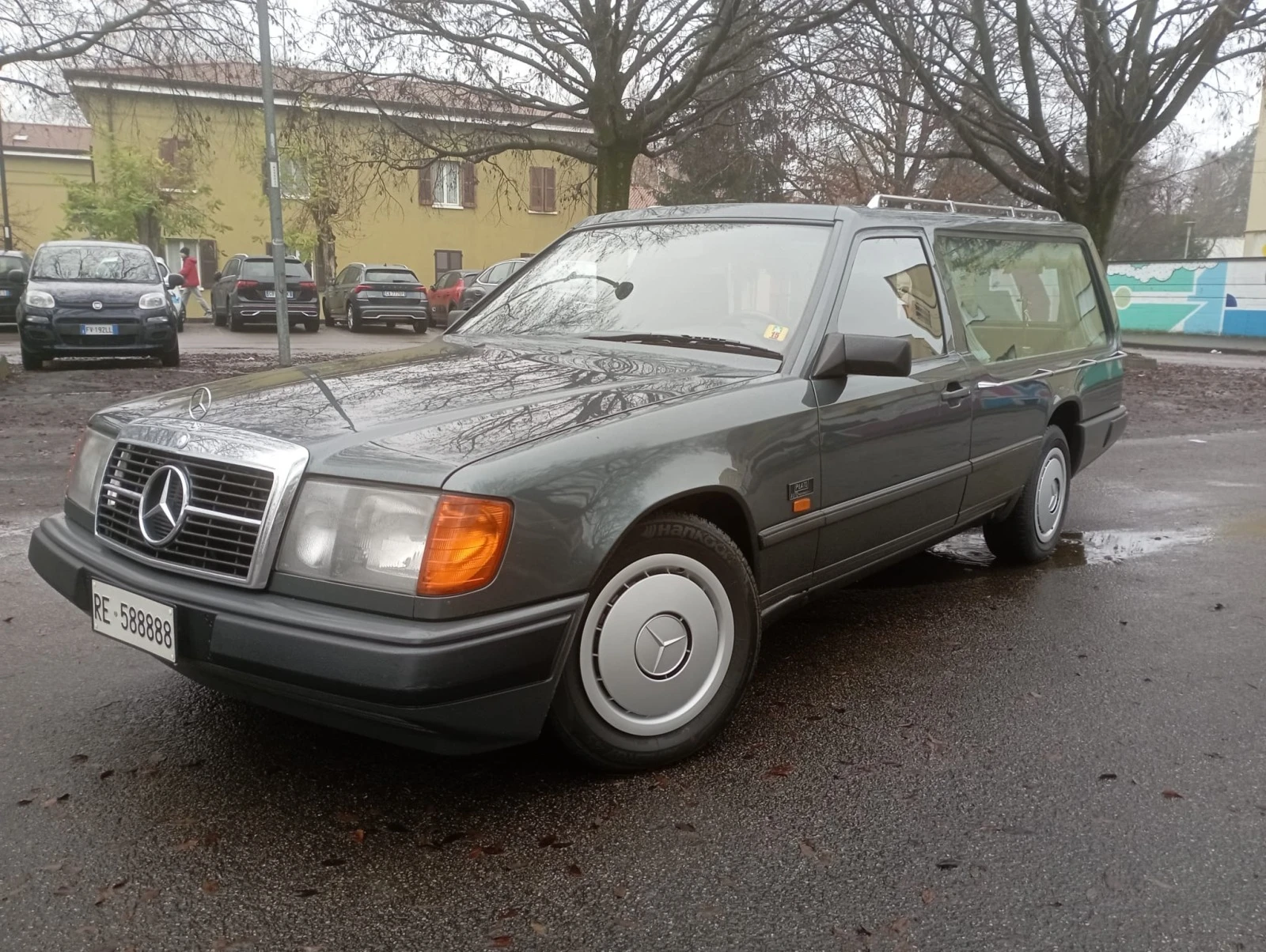 Mercedes-Benz 250 Катафалка 100хил. Км. - [1] 