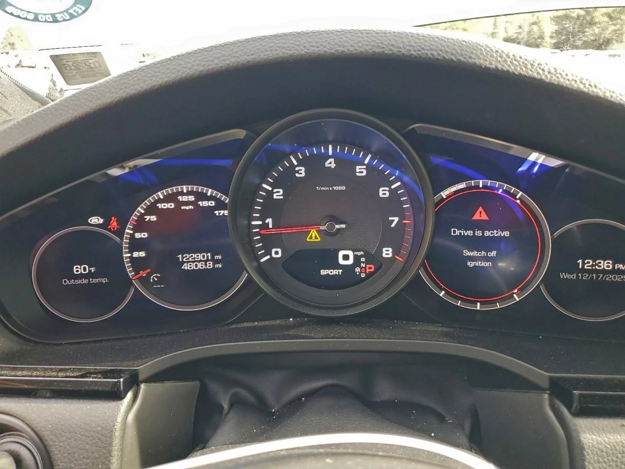 Porsche Cayenne  - изображение 9