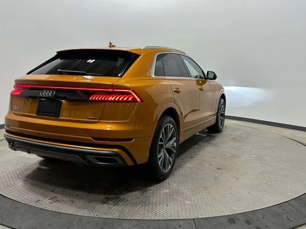 Audi Q8 55ТFSI * Фиксирана цена до БГ * Един собственик * , снимка 4 - Автомобили и джипове - 53960224