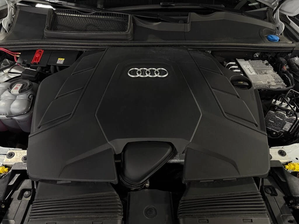 Audi Q7 * АвтоКредит * (ЦЕНА ДО БГ), снимка 8 - Автомобили и джипове - 54257694