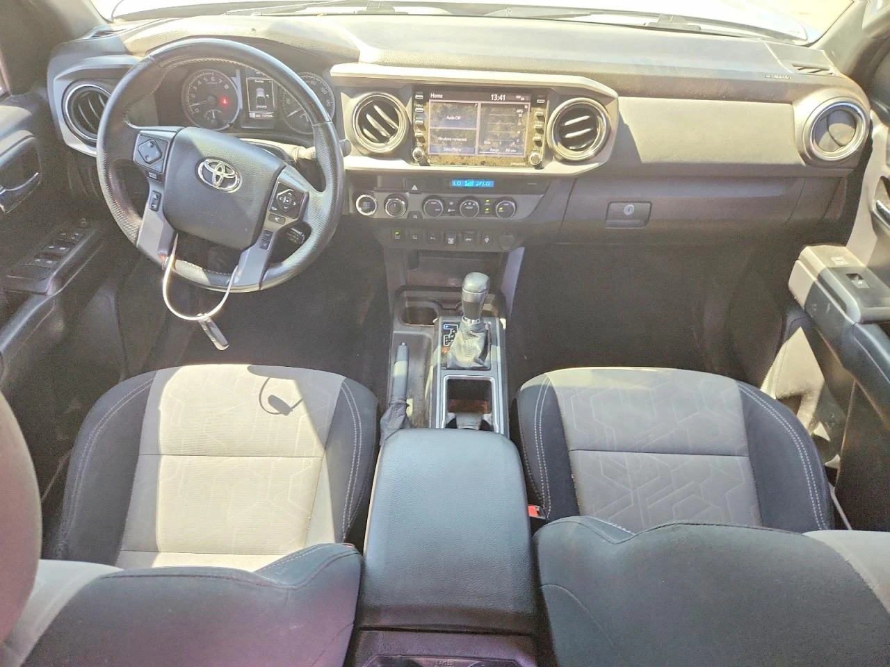Toyota Tacoma 3.5l Trd Off-Road, снимка 8 - Автомобили и джипове - 54431626