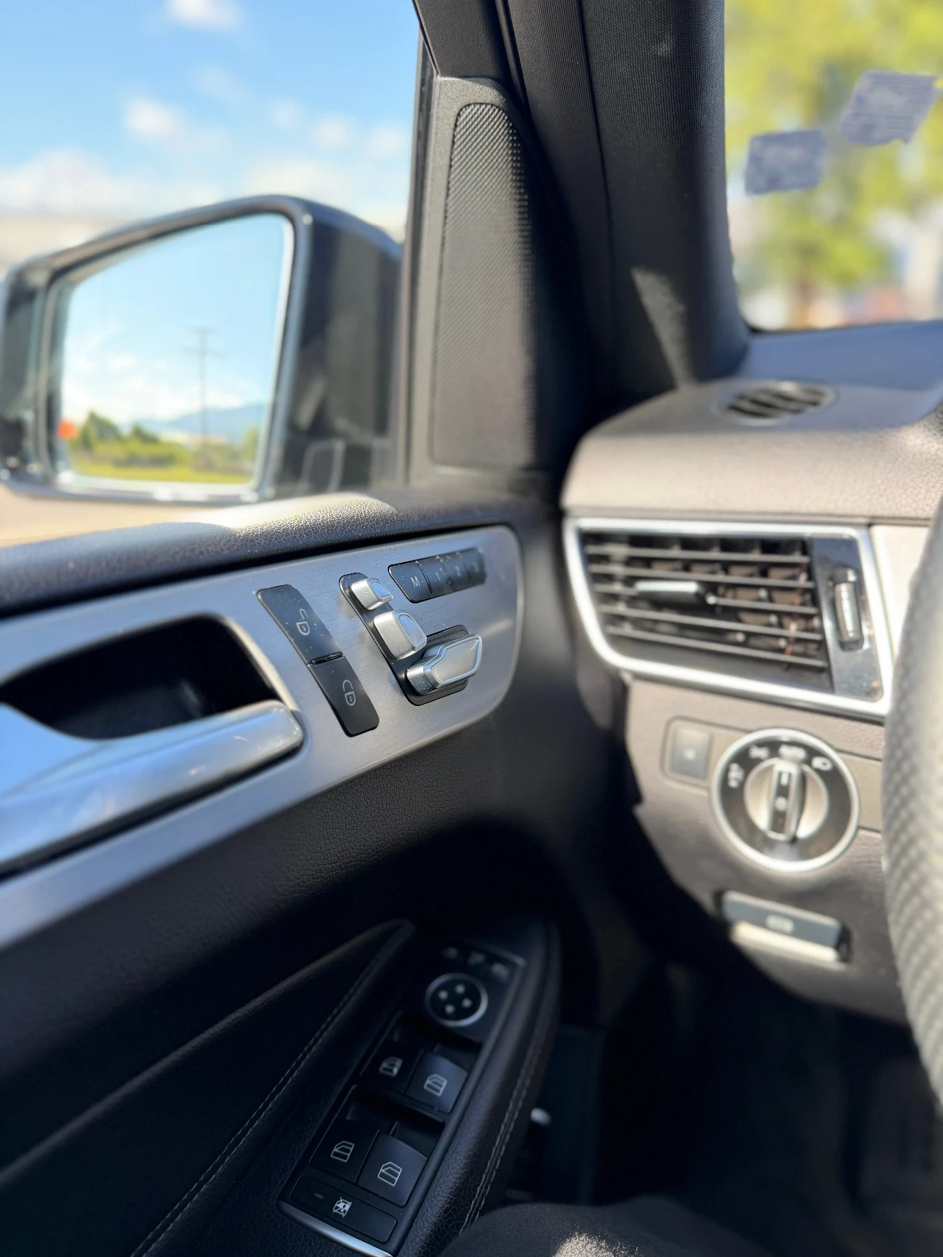 Mercedes-Benz GLE 350 Amg line 9G Tronic , снимка 8 - Автомобили и джипове - 54528720