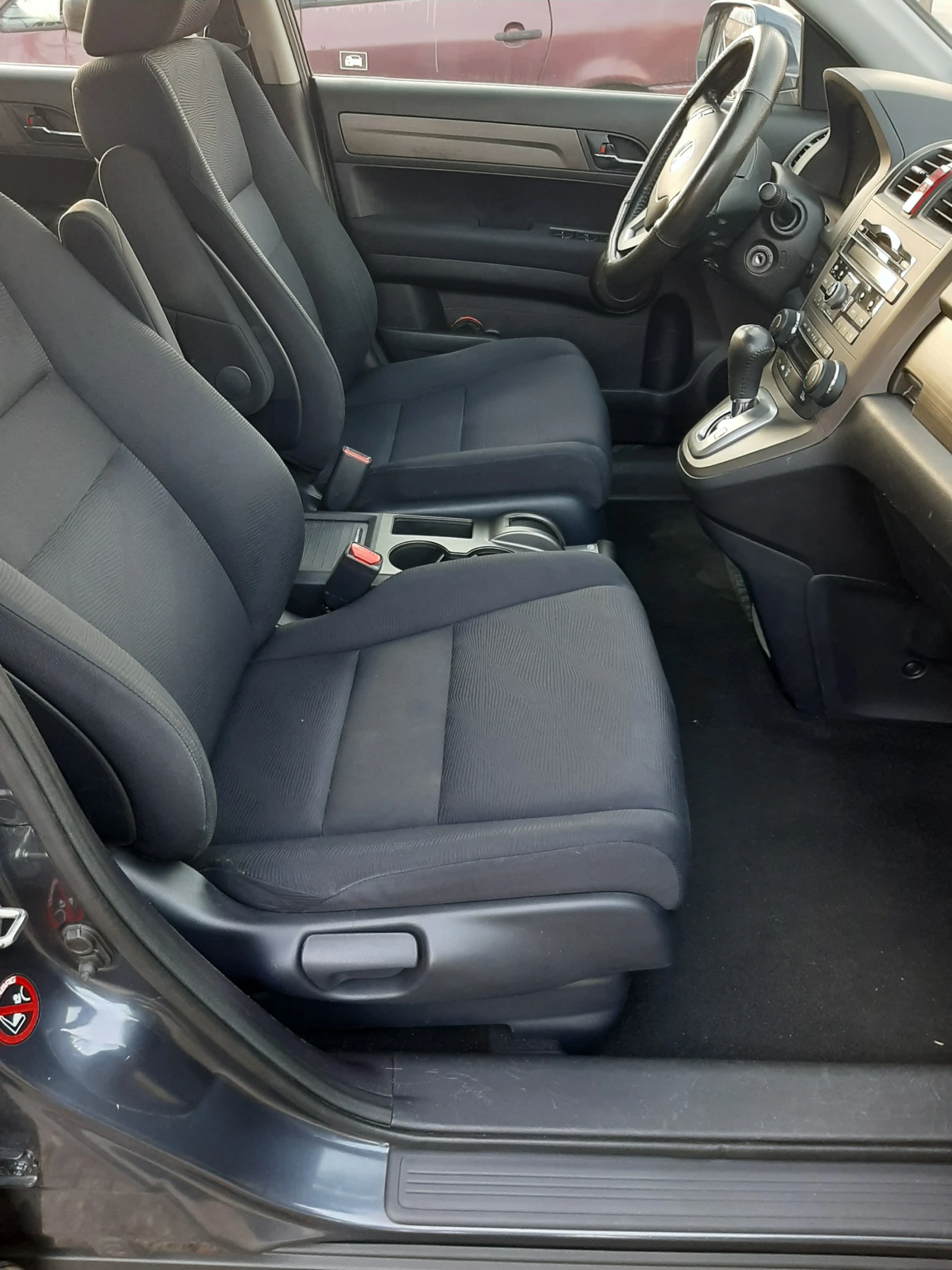 Honda Cr-v 2.2 i-DTEC/ Автоматик, снимка 7 - Автомобили и джипове - 54643231