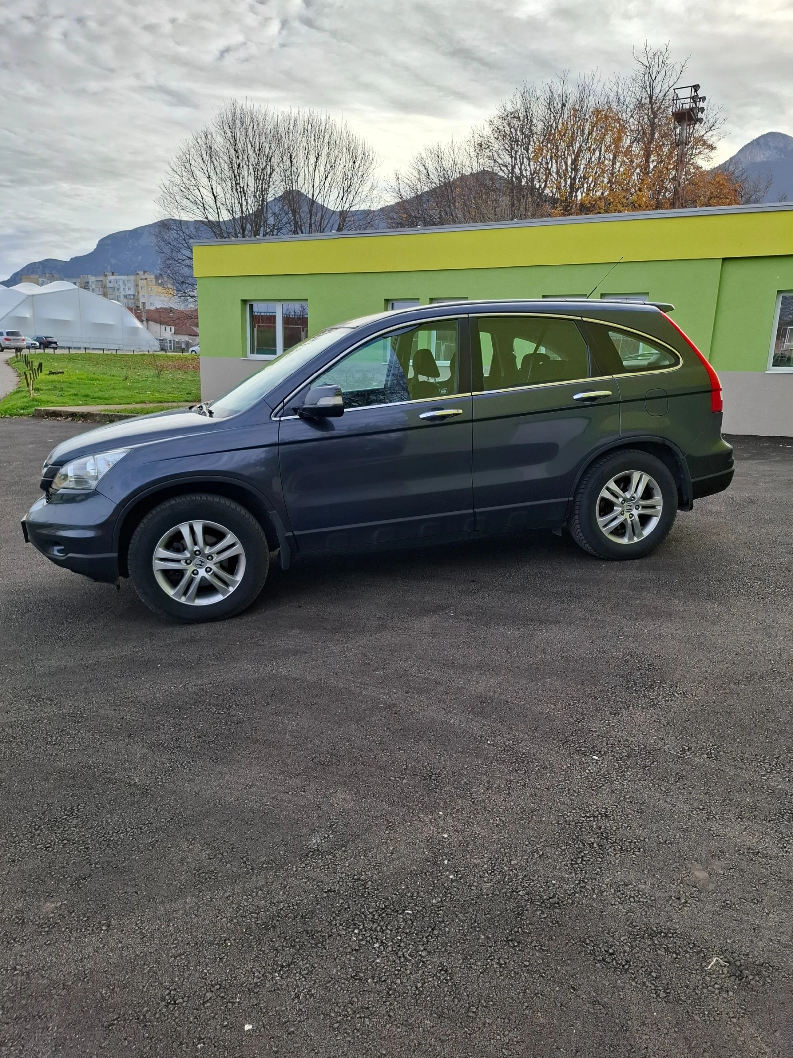 Honda Cr-v 2.2 i-DTEC/ Автоматик, снимка 4 - Автомобили и джипове - 54643231