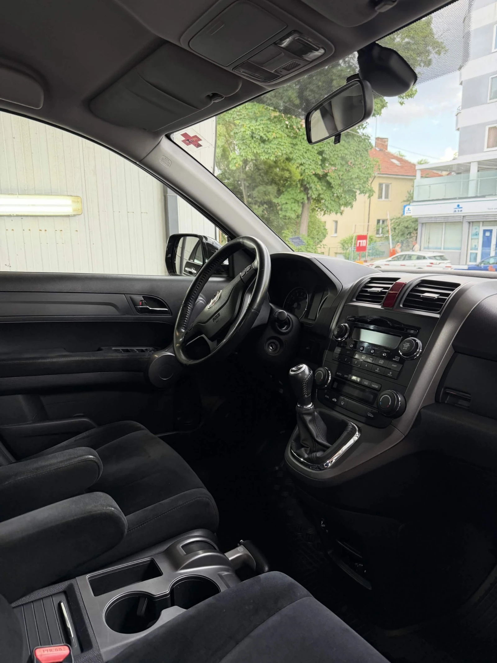 Honda Cr-v, снимка 8 - Автомобили и джипове - 54824545