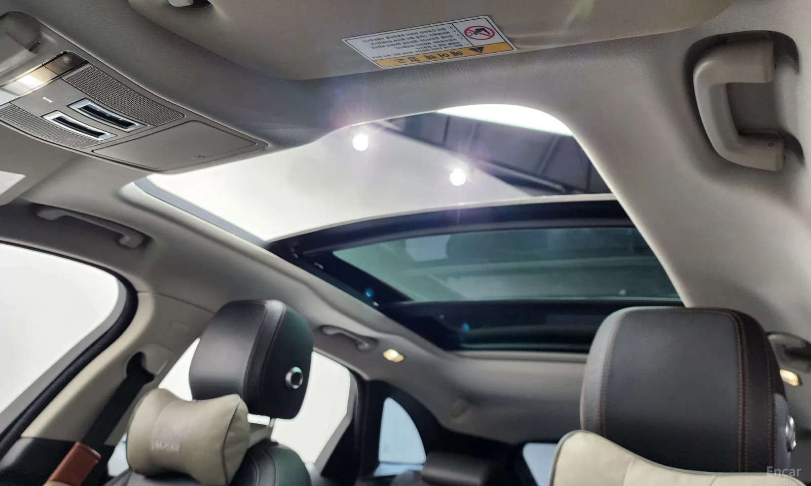 Jaguar F-PACE 2.0D Prestige, снимка 17 - Автомобили и джипове - 55048260