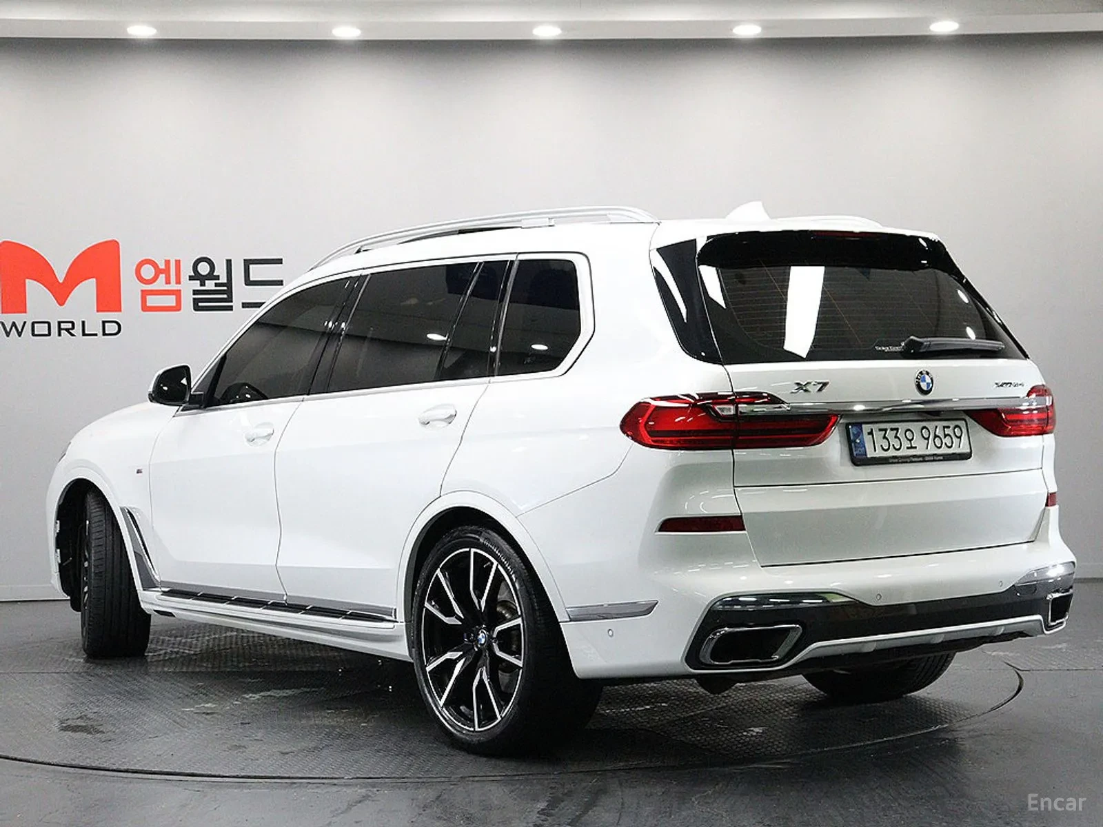 BMW X7 40I* XDRIVE* M-SPORT* 60000km!!!, снимка 3 - Автомобили и джипове - 55049679