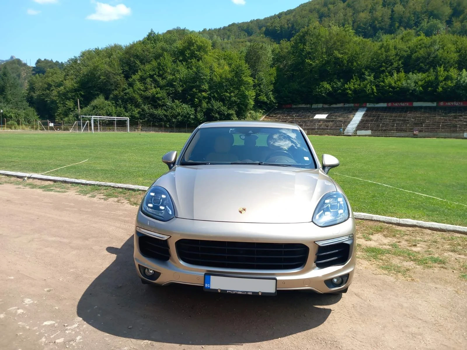 Porsche Cayenne N1