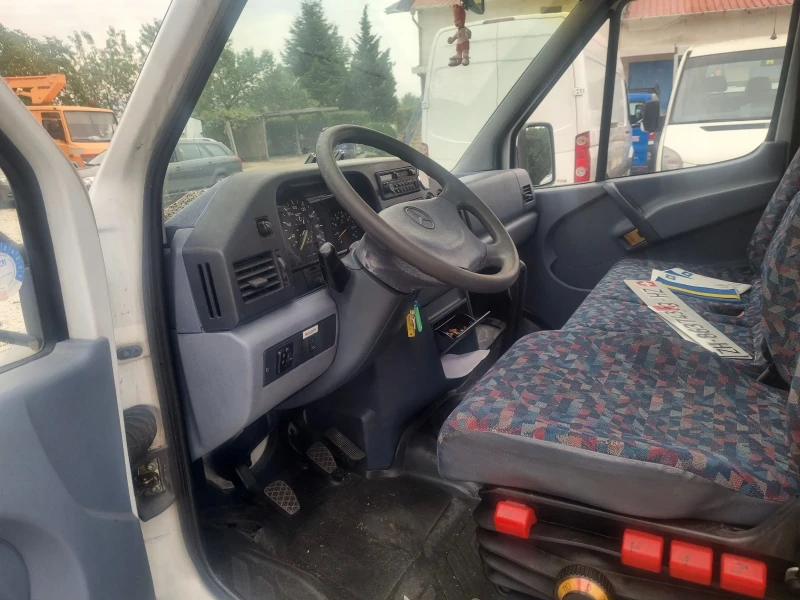 Mercedes-Benz Sprinter 412, снимка 9 - Бусове и автобуси - 51683287