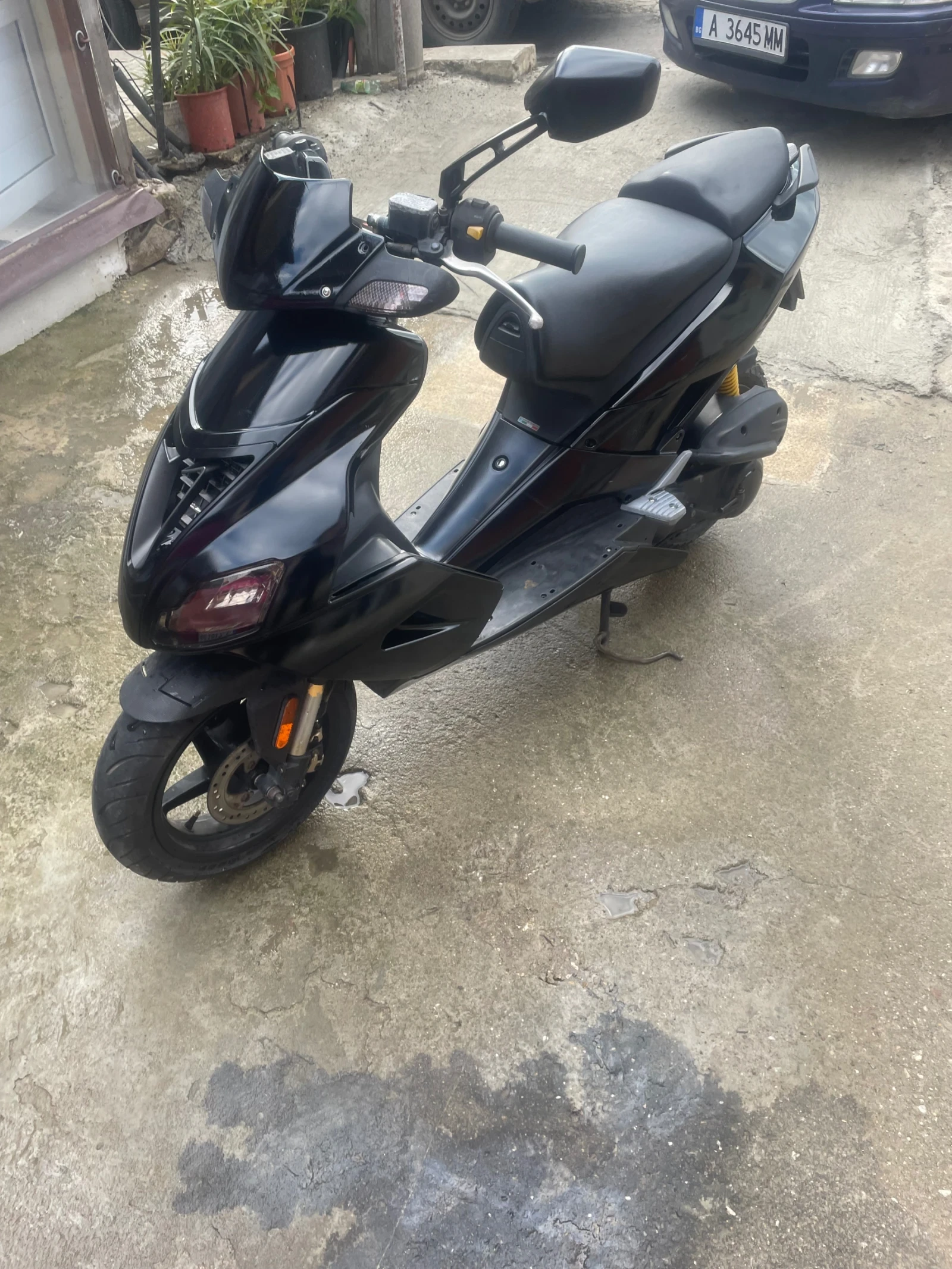 Aprilia Sr Factory 2012 - изображение 3